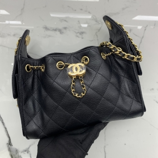 CHANEL BAG CHANEL25 AS5631 MINI HOBO GHW BLACK (JUNE 2026)