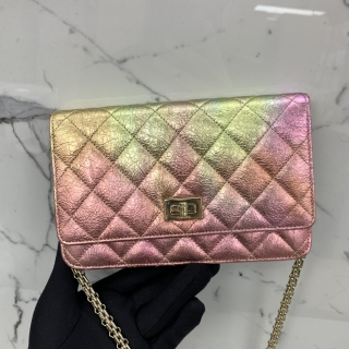 CHANEL BAG 2.55 CALFSKIN CHAIN WALLET IRIDESCENT CHROME RAINBOW NO.30 W/CARD 30406595