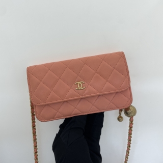 CHANEL SLG MATELASSE QUILTED LAMBSKIN CHAIN PEARL CRUSH PEACH RFID GCJKNOKG (SALES ITEM)