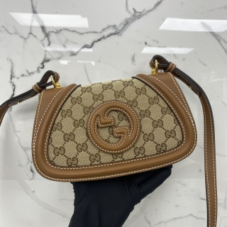 GUCCI BAG GG 815700 BLONDIE SHOULER CROSSBODY FLAP CANVAS BROWN