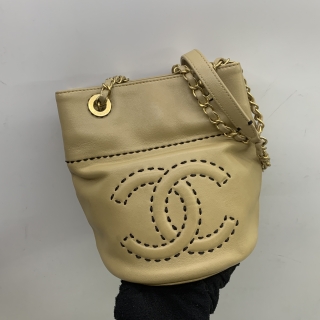 CHANEL BAG WILD STITCH LOGO BUCKET CHAIN BEIGE W/O CARD 23559902