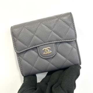CHANEL SLG MATELASSE CAVIAR SKIN TRIFOLD COMPACT WALLET GREY GHW RFID P98AH594