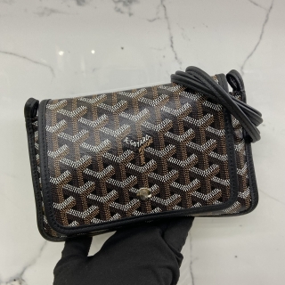 GOYARD BAG PLUMET SHOULDER BLACK