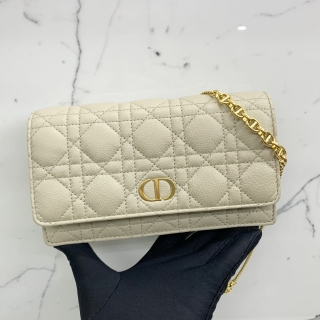 DIOR BAG CARO WALLET ON CHAIN POUCH BEIGE 41-MA-0243