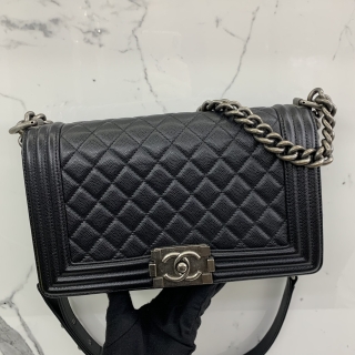 CHANEL BAG BOY 25CM CAVIAR SKIN BLACK SHW NO.25 NO CARD