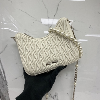 MIU MIU BAG LEATHER 5BH211 CRYSTAL CHAIN NAPPA WHITE