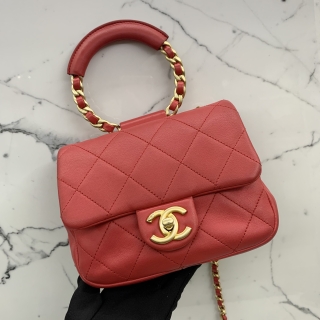 CHANEL BAG MATELASSE AS1357 CIRCULAR HANDLE FLAP HOOP, 2020 CRUISE SQUARE LAMBSKIN RED NO 29 W/CARD 18CM 29054764