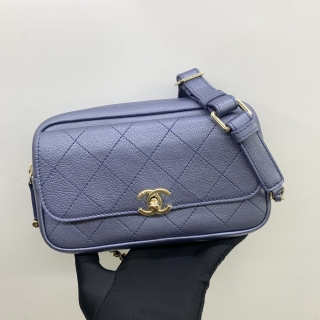 CHANEL BAG CALF MATELASSE MATELLIC WAIST BAG NO.26 W/CARD 26846301