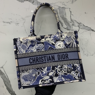 DIOR BAG BOOK TOTE ZODIAC FANTASTICO MEDIUM 50-MA-0232