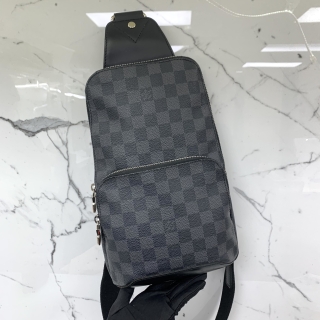 LOUIS VUITTON BAG DAMIER GRAPHITE N41719 AVENUE SLING BAG MB5107