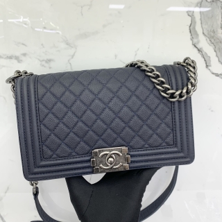 CHANEL BAG BOY MEDIUM 25CM SOFT CAVIAR NAVY NO.18 18561673