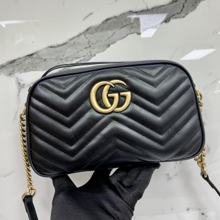 GUCCI BAG MARMONT GG CAMERA CHAIN SHOULDER BLACK 447632