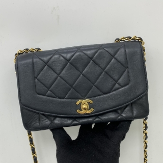CHANEL BAG LAMBSKIN DIANA 22CM CHAIN SHOULDER GHW NO.4 NO CARD 4970650