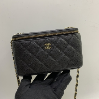CHANEL BAG CAVIAR SKIN AP1341 VANITY CHAIN SHOULDER NO.31 W/CARD 31844145