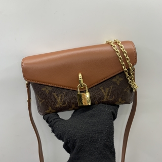 LOUIS VUITTON BAG MONOGRAM PADLOCK ON STRAP 2WAY M80763 RFID