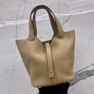 HERMES BAG PICOTIN LOCK 18 PM, BISCUIT W STAMP