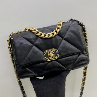 CHANEL BAG LAMBSKIN AS1160 CHANEL19 GHW SMALL BLACK UH0G4AJ5