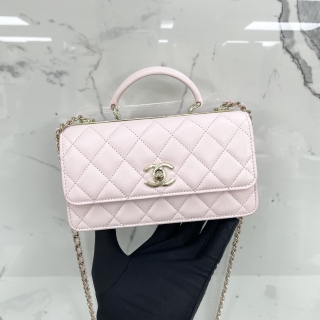 CHANEL BAG LAMBSKIN POCHETTE CHAINE 2WAY CLUTCH WALLET ON CHAIN MICROCHIPPED GHW PINK G71GNUHH