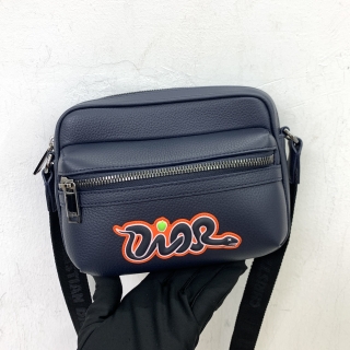 DIOR BAG DIOR X KAWS MESSENGER 01 BO 0294