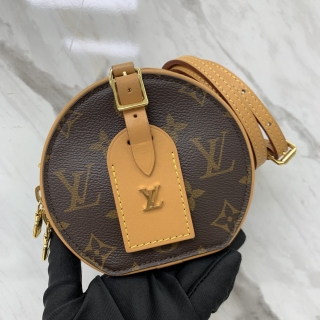 LOUIS VUITTON BAG MONOGRAM M44699 MINI BOITE CHAPEAU RFID