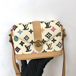 LOUIS VUITTON BAG MONOGRAM CRAGGY M83346 ENVELOPE WEARABLE WALLET SHOULDER BAG TYLER COLLECTION