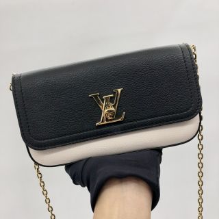 M81560 CHAIN SHOULDER BICOLOR TENDER POCHETTE