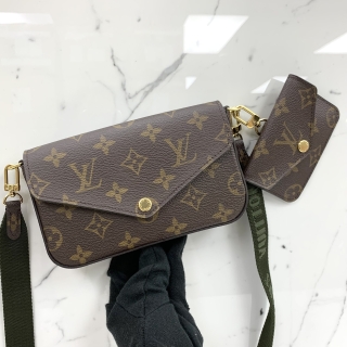 LOUIS VUITTON BAG MONOGRAM FELICIE STRAP AND GO RFID M80091