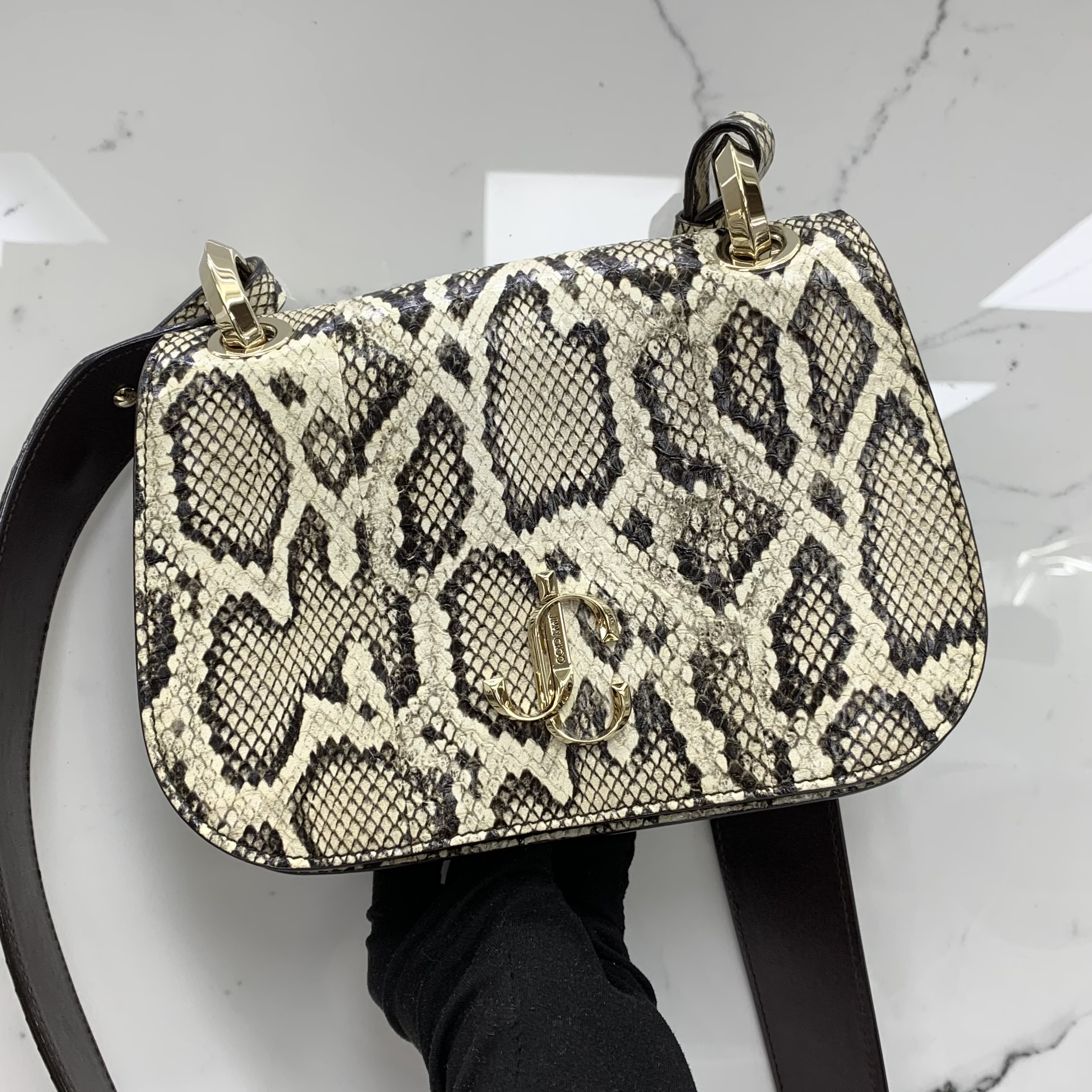 Shop Secondhand Luxury Online at B2B Prices! - LUX.R Singapore