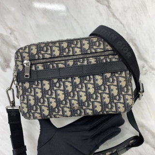 DIOR BAG OBLIQUE SAFARI MESSENGER SHOULDER CROSSBODY 23-BO-0223