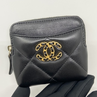 CHANEL SLG CHANEL19 COIN POUCH LAMBSKIN NO.31 W/CARD NO.31 31313039