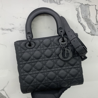 DIOR BAG LADY DIOR MATTE SO BLACK MEDIUM 01-RU-0222