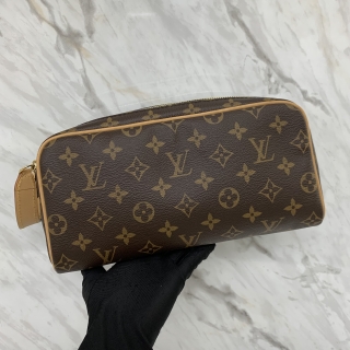 LOUIS VUITTON BAG MONOGRAM M44494 DOPP KIT TOILET POUCH RFID
