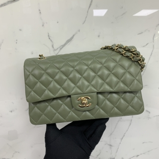 CHANEL CLOTHES A01112 CLASSIC FLAP MEDIUM LAMBSKIN 25CM GHW RFID