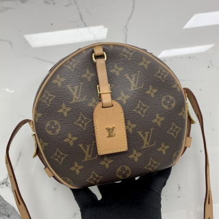 LOUIS VUITTON BAG MONOGRAM M45647 BOITE CHAPEAU SOUPLE MM DU4250
