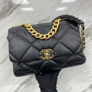 CHANEL BAG CHANEL19 AS1161 LARGE 2WAY BLACK GHW MICROCHIPPED RFID GX2U90L2