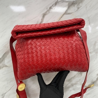 BOTTEGA VENETA BAG INTRECCIATO THE FOLD CROSSBODY SHOULDER RED