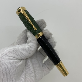 MONTBLANC PEN MEISTERSTUCK QING DYNASTY 2002 LIMITED EDITION 18K/750 FOUNTAIN 1146/2002