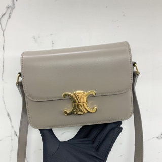 CELINE BAG TRIOMPHE TEEN IN SHINY CALFSKIN GREY SHOULDER 18CM S-IP-3262