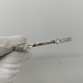 CHANEL FINE JEWELRY BRACELET WG750 COCO CRUSH BANGLE #XS, 15.28G Z33032