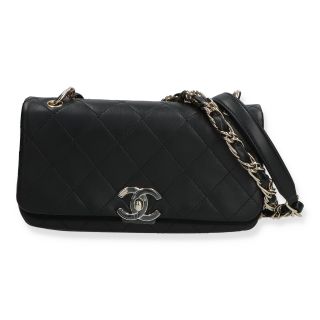 Chanel Matelassé Chain Flap Bag