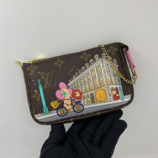 MINI POCHETTE ACCESSORIES VIVIENNE M81760