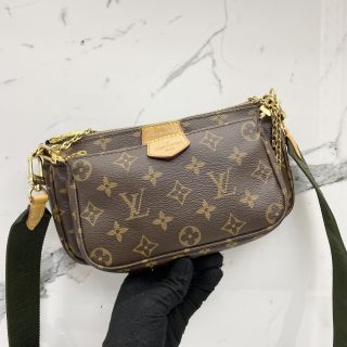 Louis Vuitton Multi Pochette in Monogram