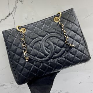 Chanel No. 19 GST Bag in Caviar Skin