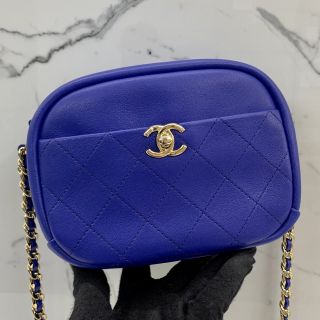 BLUE CALFSKIN CHAIN SHOULDER BAG NO.26 NC