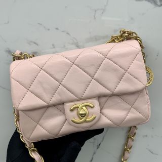 SMALL FLAP LAMBSKIN PINK CHAIN AS4012