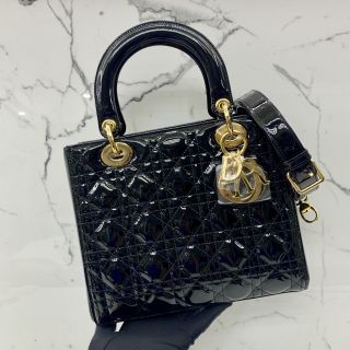 MEDIUM PATENT BLACK GHW ZIP TYPE