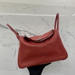 Hermes Red Lindy 34, P Stamp