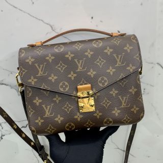 M40780 POCHETTE METIS