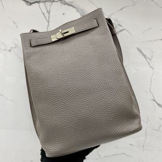 Hermes So Kelly 22, O Stamp