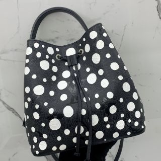 Ｍ21753 LV X YK NÉONOÉ MM, YAYOI KUSAMA